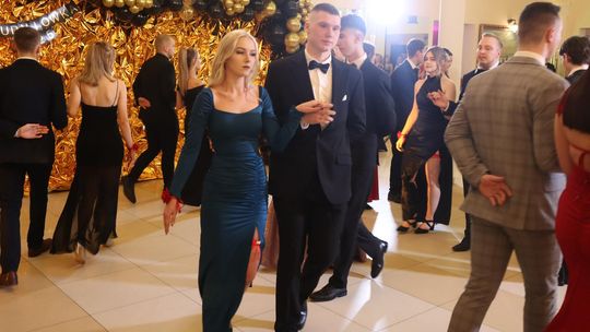 Studniówka 2025 - Zespół Szkół Gastronomicznych i Hotelarskich w Chełmie [GALERIA ZDJĘĆ]