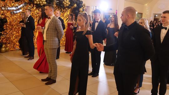 Studniówka 2025 - Zespół Szkół Gastronomicznych i Hotelarskich w Chełmie [GALERIA ZDJĘĆ]