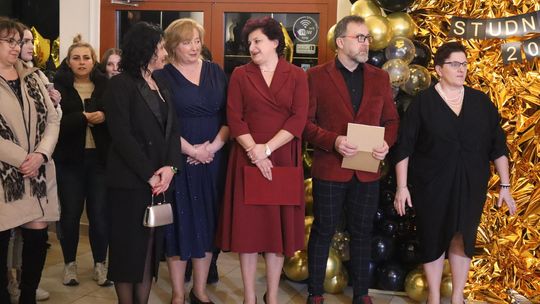 Studniówka 2025 - Zespół Szkół Gastronomicznych i Hotelarskich w Chełmie [GALERIA ZDJĘĆ]