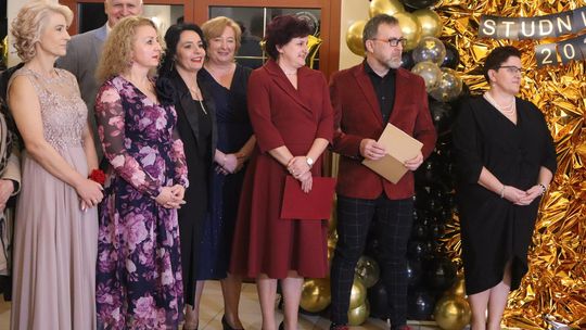 Studniówka 2025 - Zespół Szkół Gastronomicznych i Hotelarskich w Chełmie [GALERIA ZDJĘĆ]