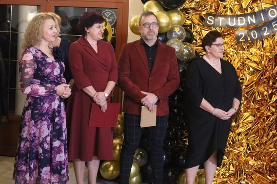 Studniówka 2025 - Zespół Szkół Gastronomicznych i Hotelarskich w Chełmie [GALERIA ZDJĘĆ]