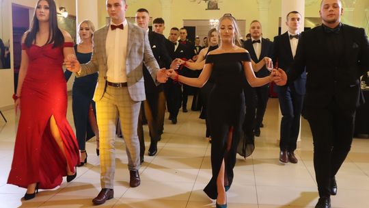 Studniówka 2025 - Zespół Szkół Gastronomicznych i Hotelarskich w Chełmie [GALERIA ZDJĘĆ]