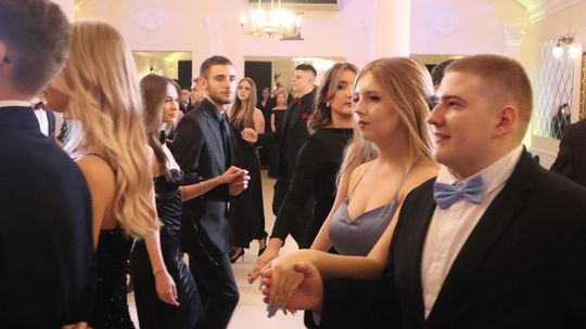 Studniówka 2025 - Zespół Szkół Gastronomicznych i Hotelarskich w Chełmie [GALERIA ZDJĘĆ]