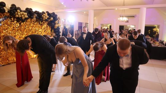 Studniówka 2025 - Zespół Szkół Gastronomicznych i Hotelarskich w Chełmie [GALERIA ZDJĘĆ]