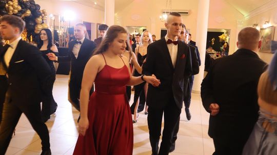 Studniówka 2025 - Zespół Szkół Gastronomicznych i Hotelarskich w Chełmie [GALERIA ZDJĘĆ]