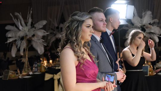 Studniówka 2025 - Zespół Szkół Ekonomicznych i Mundurowych w Chełmie cz. I [GALERIA ZDJĘĆ]