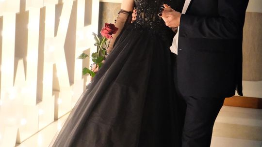 Studniówka 2025 - Zespół Szkół Ekonomicznych i Mundurowych w Chełmie cz. I [GALERIA ZDJĘĆ]