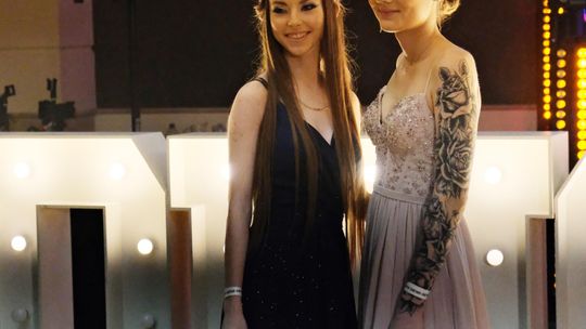 Studniówka 2025 - Zespół Szkół Ekonomicznych i Mundurowych w Chełmie cz. I [GALERIA ZDJĘĆ]