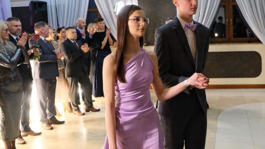 Studniówka 2025 - Zespół Szkół Ekonomicznych i Mundurowych w Chełmie cz. I [GALERIA ZDJĘĆ]