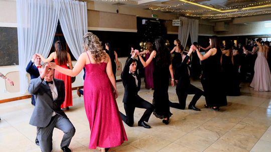 Studniówka 2025 - Zespół Szkół Ekonomicznych i Mundurowych w Chełmie cz. I [GALERIA ZDJĘĆ]