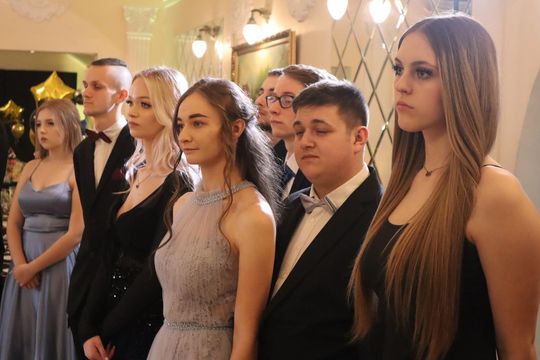 Studniówka 2025 - Zespół Szkół Gastronomicznych i Hotelarskich w Chełmie [GALERIA ZDJĘĆ]