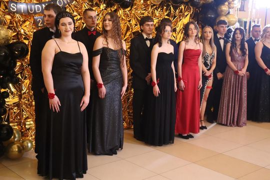 Studniówka 2025 - Zespół Szkół Gastronomicznych i Hotelarskich w Chełmie [GALERIA ZDJĘĆ]