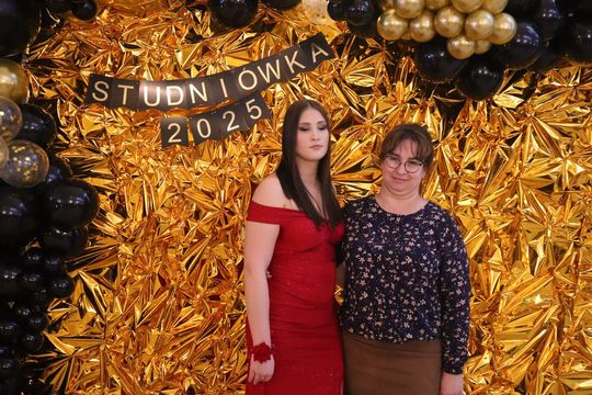 Studniówka 2025 - Zespół Szkół Gastronomicznych i Hotelarskich w Chełmie [GALERIA ZDJĘĆ]