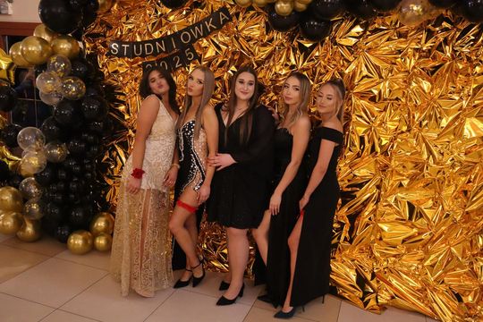 Studniówka 2025 - Zespół Szkół Gastronomicznych i Hotelarskich w Chełmie [GALERIA ZDJĘĆ]