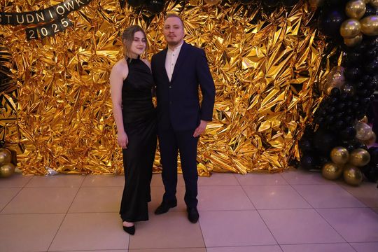 Studniówka 2025 - Zespół Szkół Gastronomicznych i Hotelarskich w Chełmie [GALERIA ZDJĘĆ]