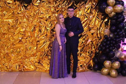 Studniówka 2025 - Zespół Szkół Gastronomicznych i Hotelarskich w Chełmie [GALERIA ZDJĘĆ]