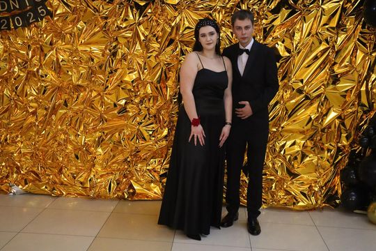 Studniówka 2025 - Zespół Szkół Gastronomicznych i Hotelarskich w Chełmie [GALERIA ZDJĘĆ]