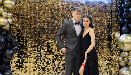 Studniówka 2025 - Zespół Szkół Ekonomicznych i Mundurowych w Chełmie cz. I [GALERIA ZDJĘĆ]