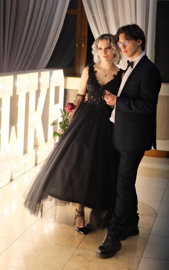 Studniówka 2025 - Zespół Szkół Ekonomicznych i Mundurowych w Chełmie cz. I [GALERIA ZDJĘĆ]