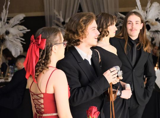 Studniówka 2025 - Zespół Szkół Ekonomicznych i Mundurowych w Chełmie cz. I [GALERIA ZDJĘĆ]