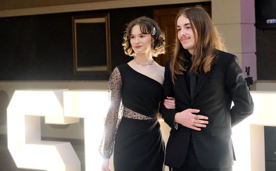 Studniówka 2025 - Zespół Szkół Ekonomicznych i Mundurowych w Chełmie cz. I [GALERIA ZDJĘĆ]