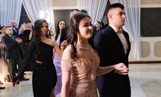 Studniówka 2025 - Zespół Szkół Ekonomicznych i Mundurowych w Chełmie cz. I [GALERIA ZDJĘĆ]