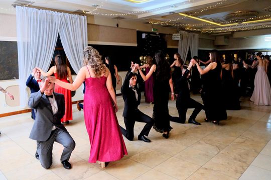 Studniówka 2025 - Zespół Szkół Ekonomicznych i Mundurowych w Chełmie cz. I [GALERIA ZDJĘĆ]