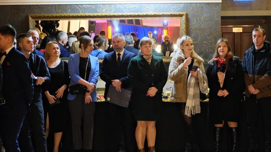 Studniówka 2025 - Zespół Szkół Ekonomicznych i Mundurowych w Chełmie cz. II [GALERIA ZDJĘĆ]