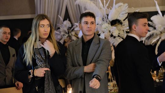 Studniówka 2025 - Zespół Szkół Ekonomicznych i Mundurowych w Chełmie cz. II [GALERIA ZDJĘĆ]