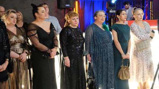 Studniówka 2025 - Zespół Szkół Ekonomicznych i Mundurowych w Chełmie cz. II [GALERIA ZDJĘĆ]