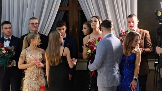 Studniówka 2025 - Zespół Szkół Ekonomicznych i Mundurowych w Chełmie cz. II [GALERIA ZDJĘĆ]