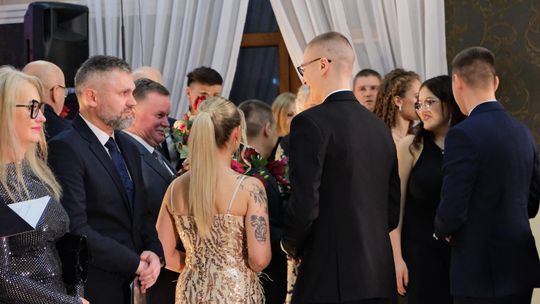 Studniówka 2025 - Zespół Szkół Ekonomicznych i Mundurowych w Chełmie cz. II [GALERIA ZDJĘĆ]