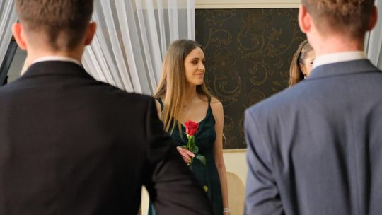 Studniówka 2025 - Zespół Szkół Ekonomicznych i Mundurowych w Chełmie cz. II [GALERIA ZDJĘĆ]