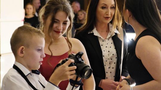 Studniówka 2025 - Zespół Szkół Ekonomicznych i Mundurowych w Chełmie cz. II [GALERIA ZDJĘĆ]