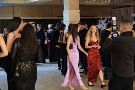 Studniówka 2025 - Zespół Szkół Ekonomicznych i Mundurowych w Chełmie cz. II [GALERIA ZDJĘĆ]