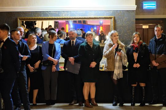 Studniówka 2025 - Zespół Szkół Ekonomicznych i Mundurowych w Chełmie cz. II [GALERIA ZDJĘĆ]