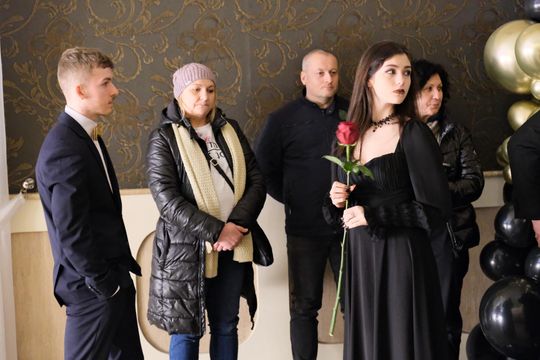 Studniówka 2025 - Zespół Szkół Ekonomicznych i Mundurowych w Chełmie cz. II [GALERIA ZDJĘĆ]