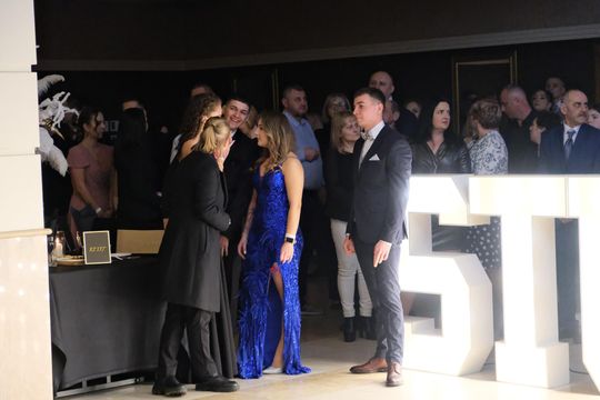 Studniówka 2025 - Zespół Szkół Ekonomicznych i Mundurowych w Chełmie cz. II [GALERIA ZDJĘĆ]