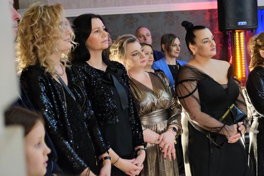 Studniówka 2025 - Zespół Szkół Ekonomicznych i Mundurowych w Chełmie cz. II [GALERIA ZDJĘĆ]