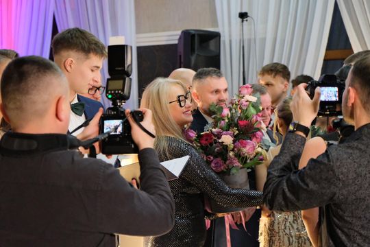 Studniówka 2025 - Zespół Szkół Ekonomicznych i Mundurowych w Chełmie cz. II [GALERIA ZDJĘĆ]