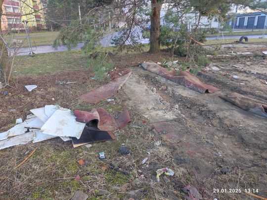 Chełm. Wielkie śmietnisko przy Karłowicza! Prezydent Banaszek zdegustowany... [ZDJĘCIA]