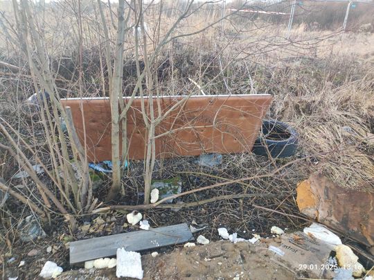 Chełm. Wielkie śmietnisko przy Karłowicza! Prezydent Banaszek zdegustowany... [ZDJĘCIA]