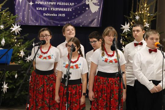 XIV Powiatowy Przegląd Kolęd i Pastorałek w Dubience [GALERIA]