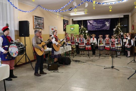 XIV Powiatowy Przegląd Kolęd i Pastorałek w Dubience [GALERIA]