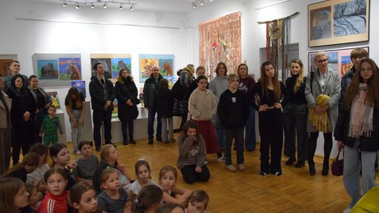 Chełm. Wernisaż wystawy Rok-pracowni plastycznej Modna Sztuka [GALERIA ZDJĘĆ]