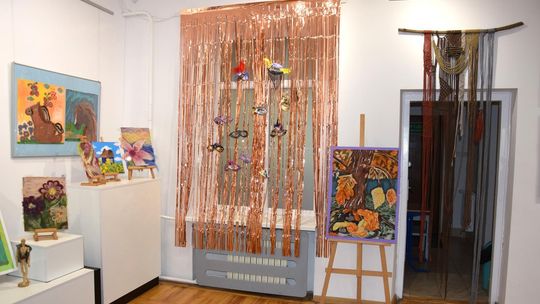 Chełm. Wernisaż wystawy Rok-pracowni plastycznej Modna Sztuka [GALERIA ZDJĘĆ]