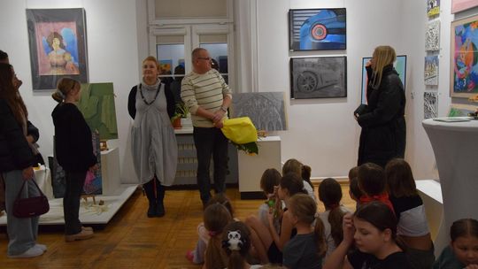 Chełm. Wernisaż wystawy Rok-pracowni plastycznej Modna Sztuka [GALERIA ZDJĘĆ]