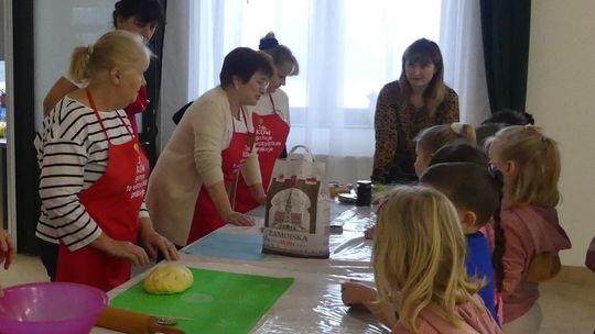 Gm. Kraśniczyn. Słodkie warsztaty kulinarne z KGW Brzeziny