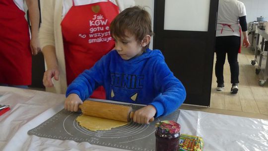 Gm. Kraśniczyn. Słodkie warsztaty kulinarne z KGW Brzeziny