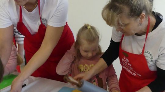 Gm. Kraśniczyn. Słodkie warsztaty kulinarne z KGW Brzeziny